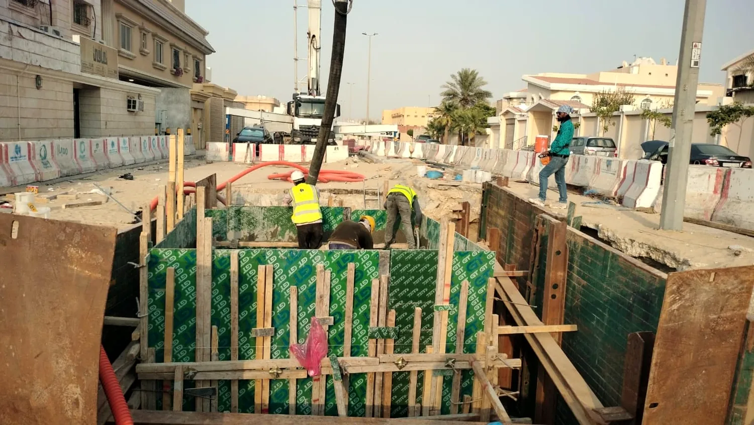 Musab International team performing reinforced concrete and chamber work at a real Saudi Arabian site
